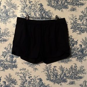 Madewell black shorts elastic waist